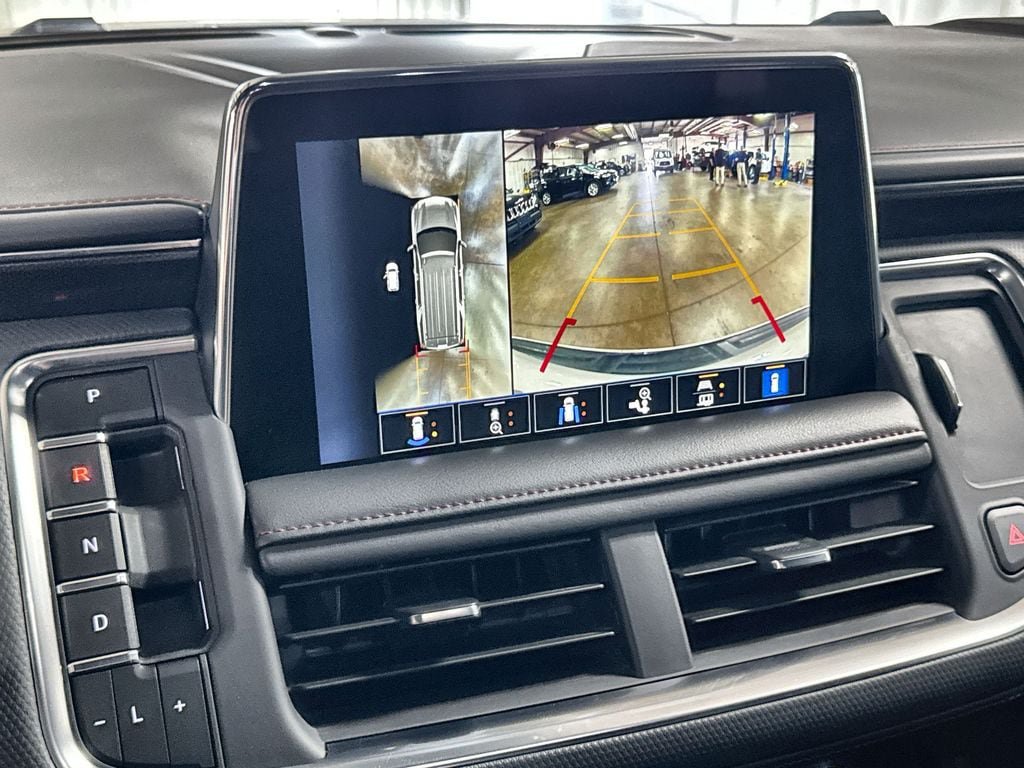 Used 2023 Chevrolet Suburban RST w/ Luxury Package RWD image 20