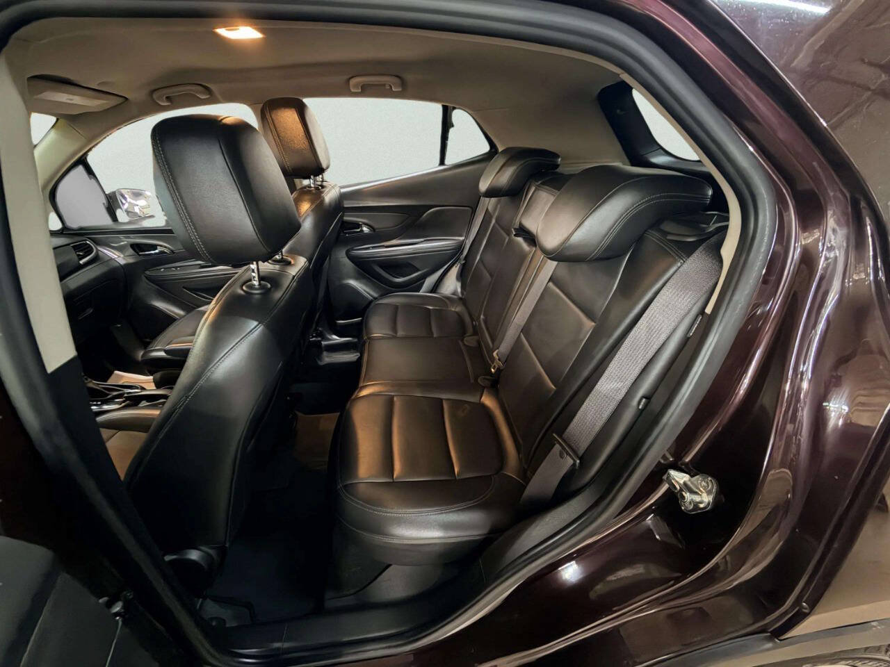 Used 2017 Buick Encore Essence FWD image 21