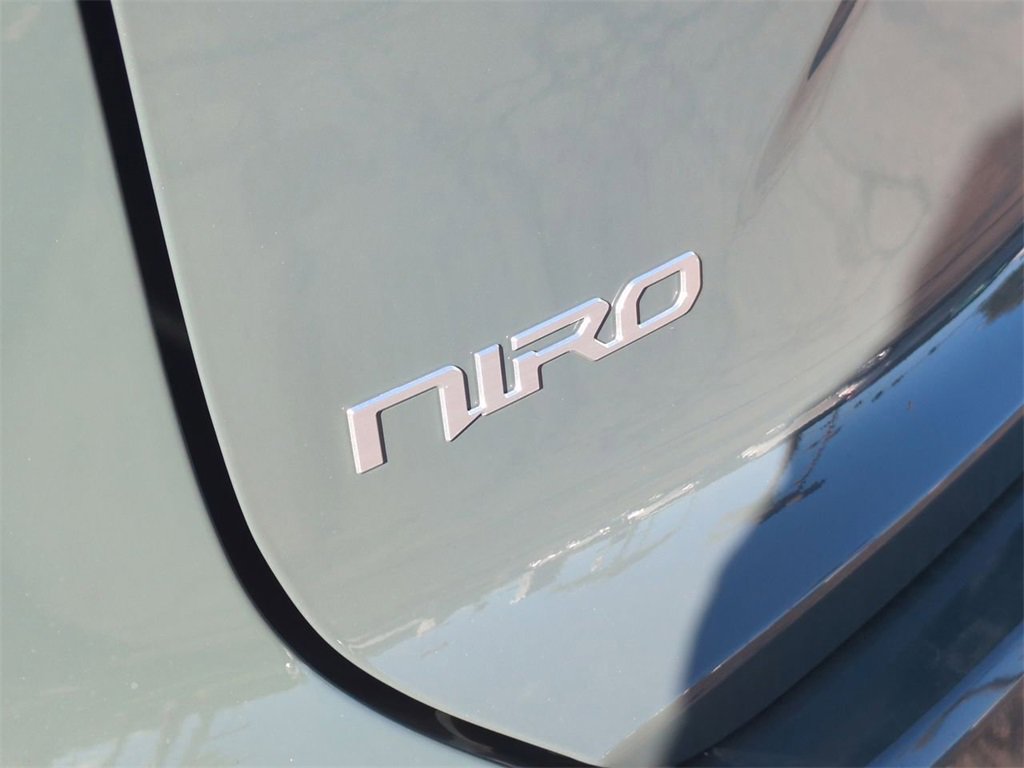 New 2026 Kia Niro EX image 31