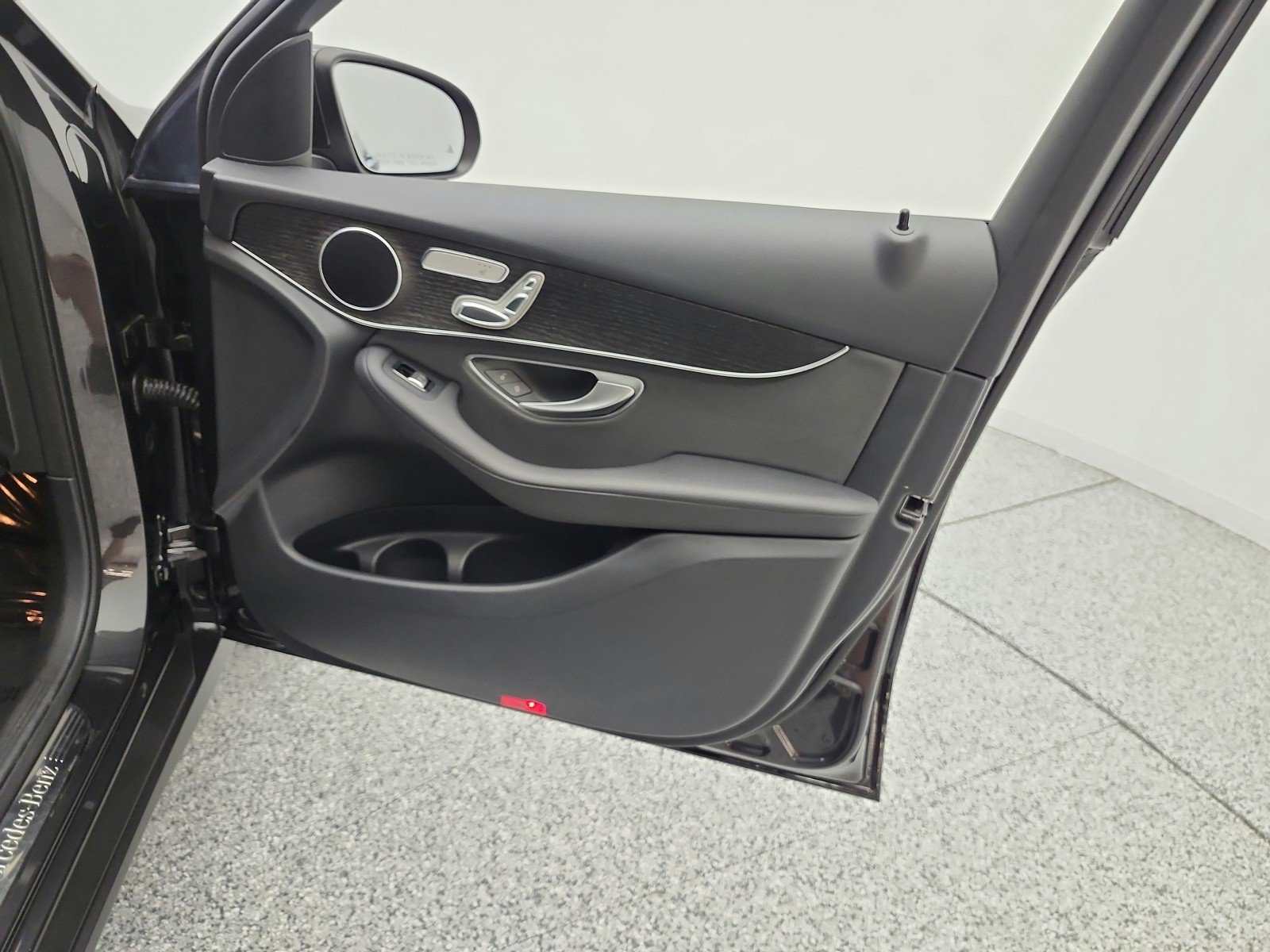 Used 2022 Mercedes-Benz GLC 300 image 20