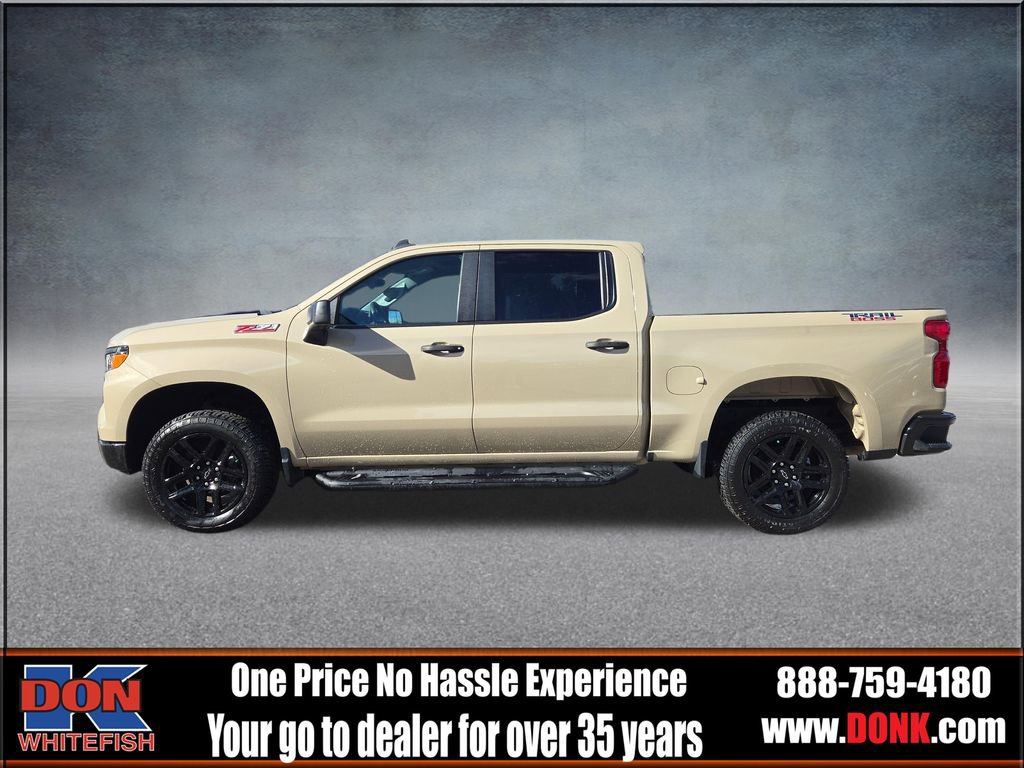 Used 2022 Chevrolet Silverado 1500 Custom Trail Boss w/ LPO, Dark Essentials Package image 5
