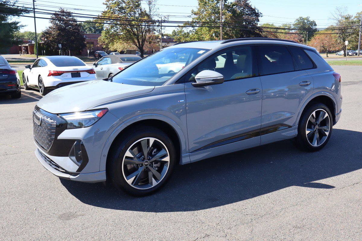 Used 2023 Audi Q4 e-tron Premium Plus w/ Premium Plus