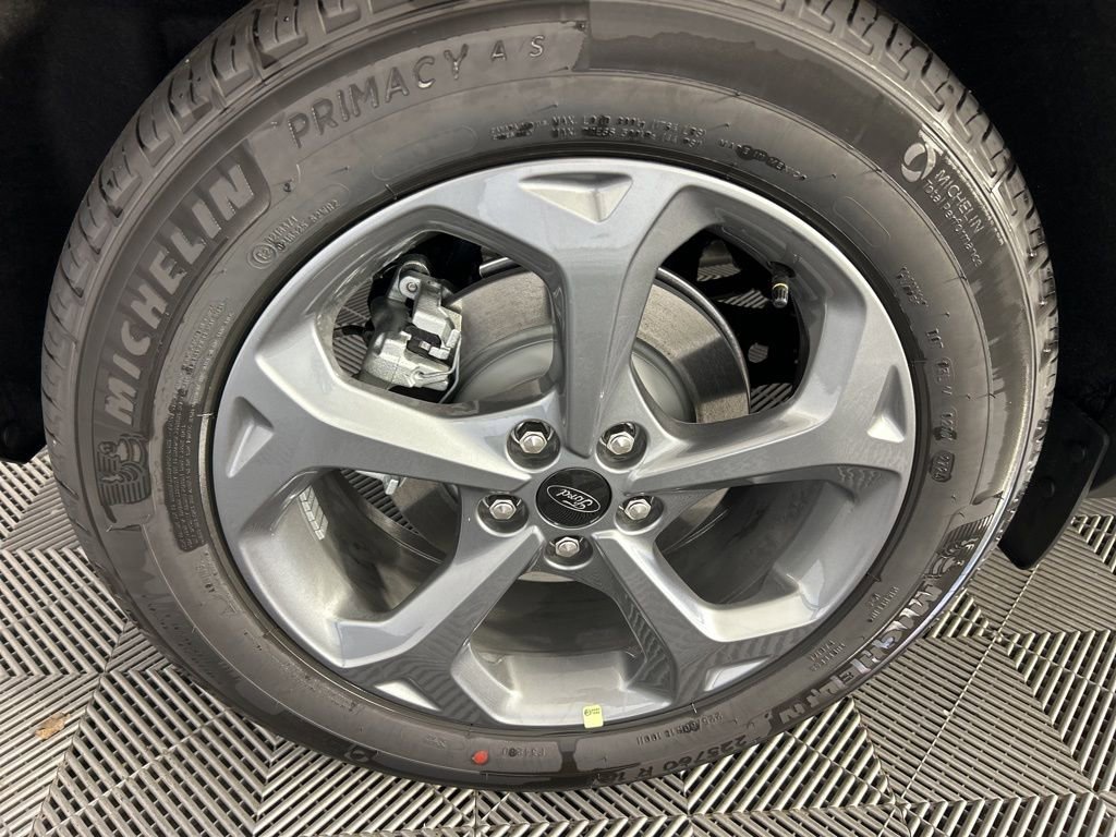 New 2026 Ford Escape ST-Line w/ Tech Pack #1 image 5