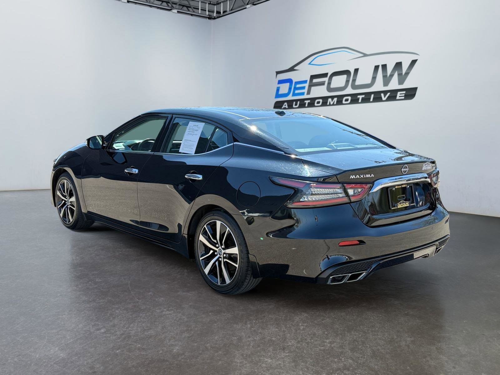 Used 2023 Nissan Maxima SL image 5