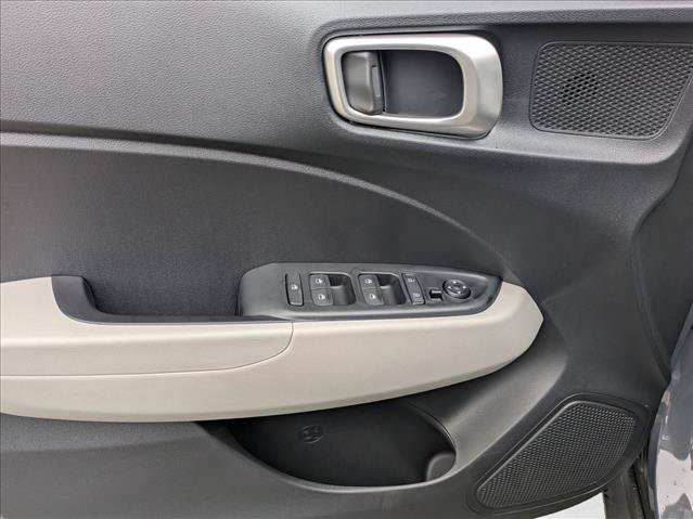 New 2026 Hyundai Venue SEL FWD image 16