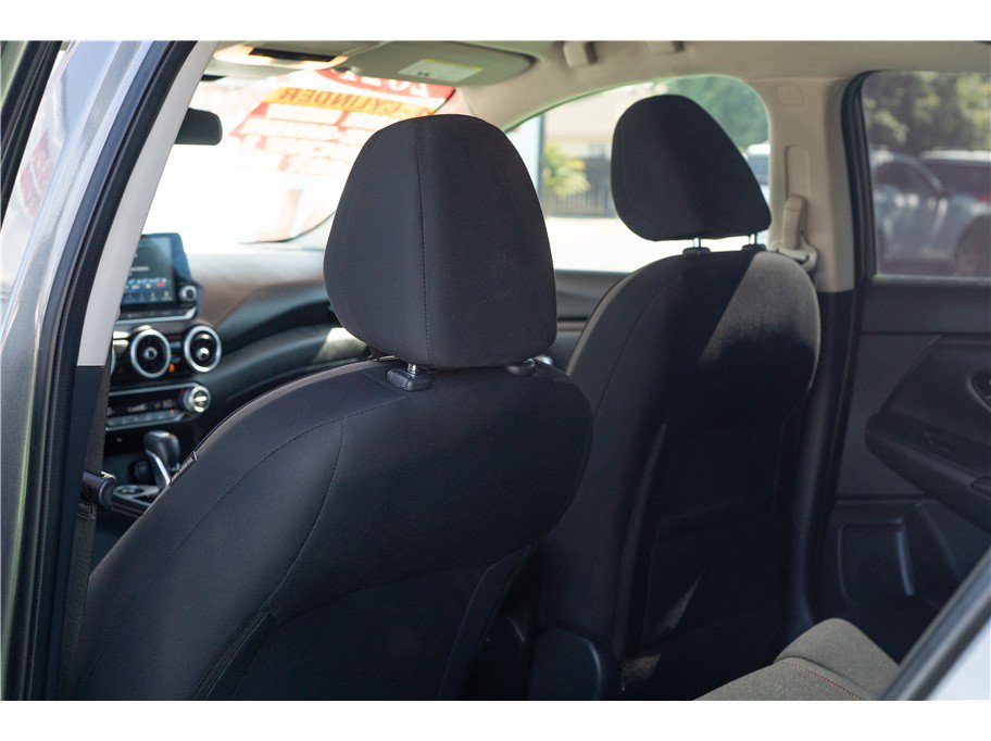 Used 2021 Nissan Sentra SR FWD image 35