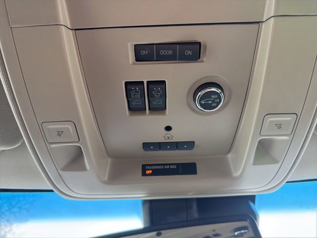 Used 2017 Chevrolet Suburban Premier image 36