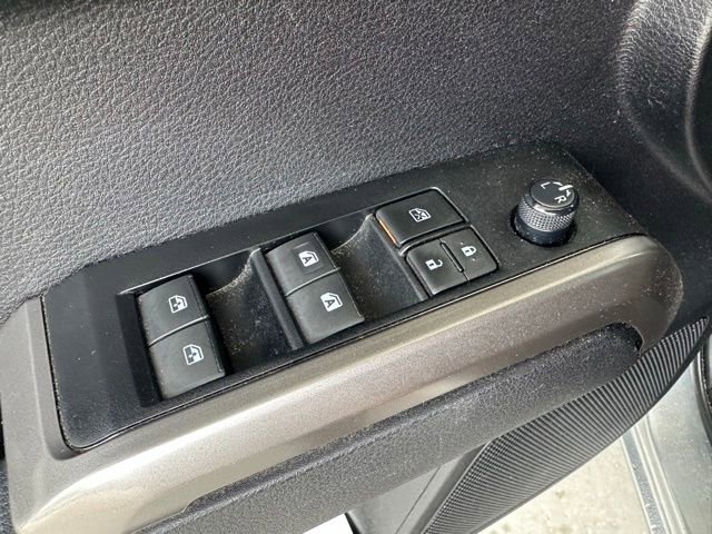 Used 2023 Toyota Tacoma SR5 w/ Technology Package image 23