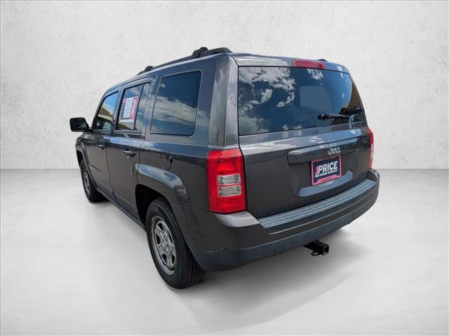 Used 2016 Jeep Patriot Sport w/ Power Value Group FWD image 7