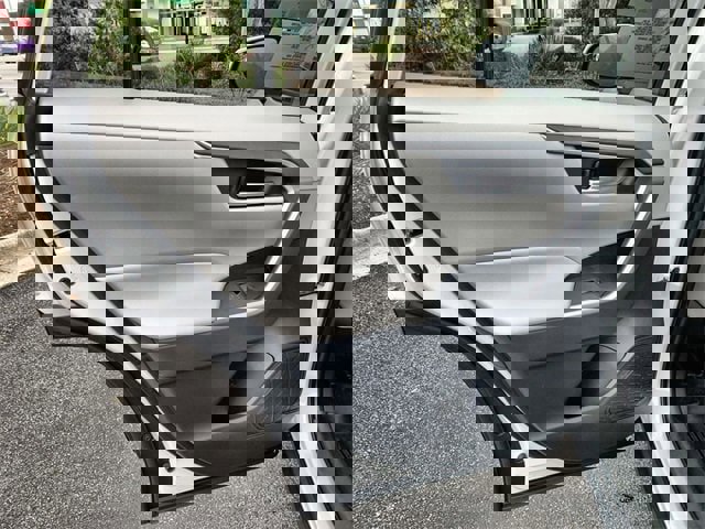 New 2025 Toyota RAV4 XLE Premium image 15