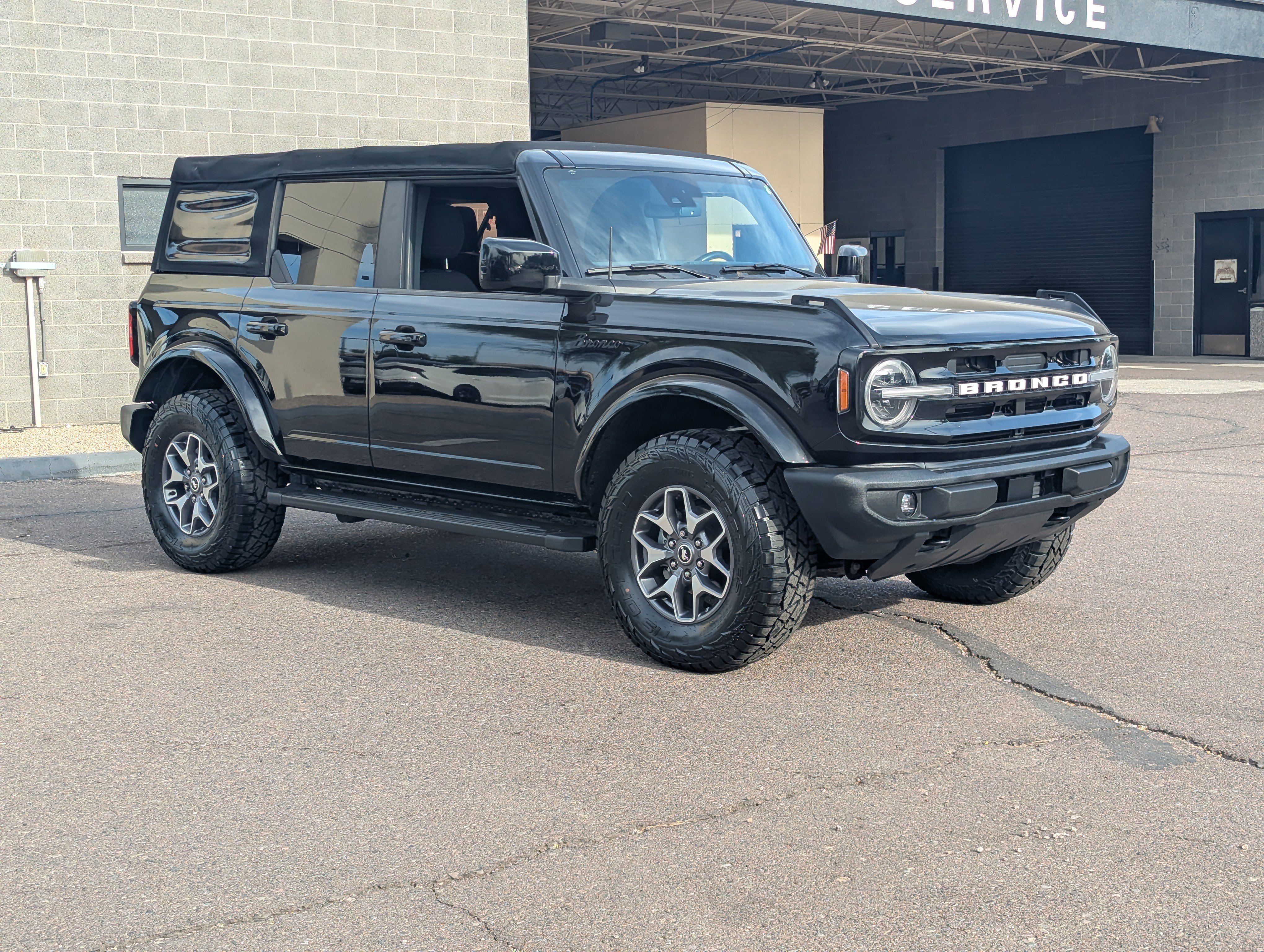 Used 2023 Ford Bronco Outer Banks image 36