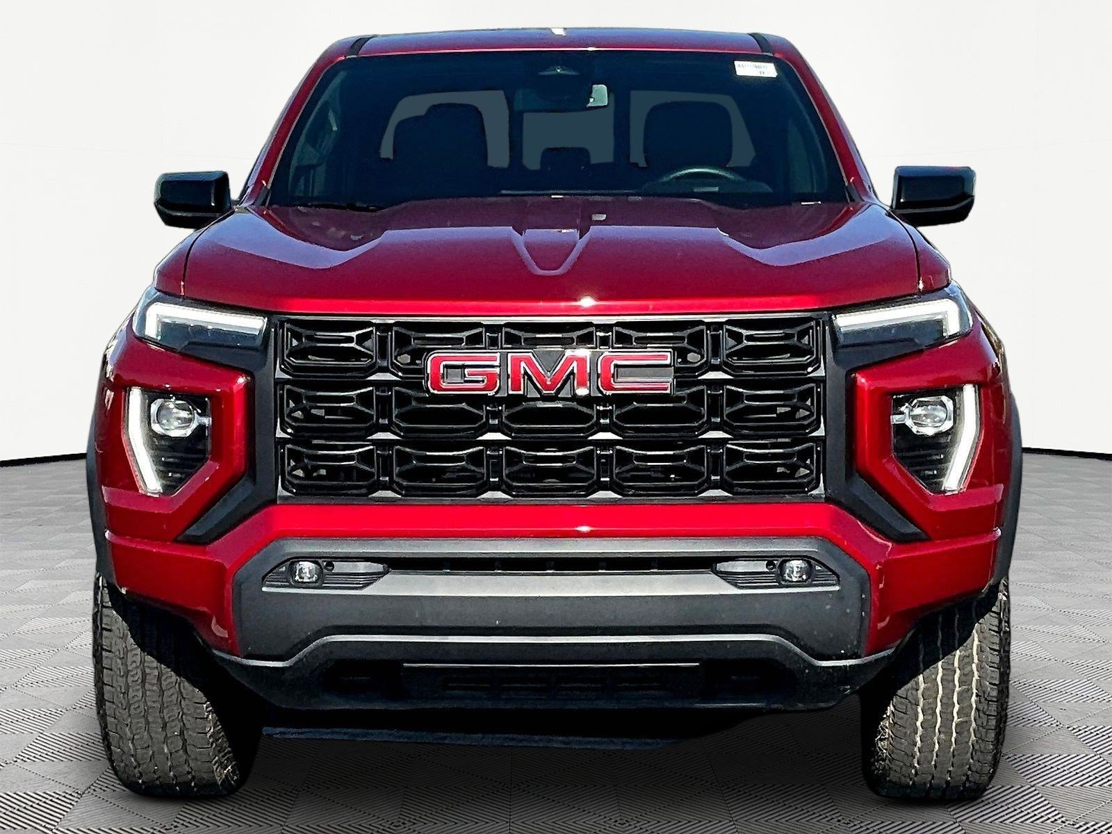 Used 2025 GMC Canyon Elevation w/ Convenience Package AWD/4WD image 2