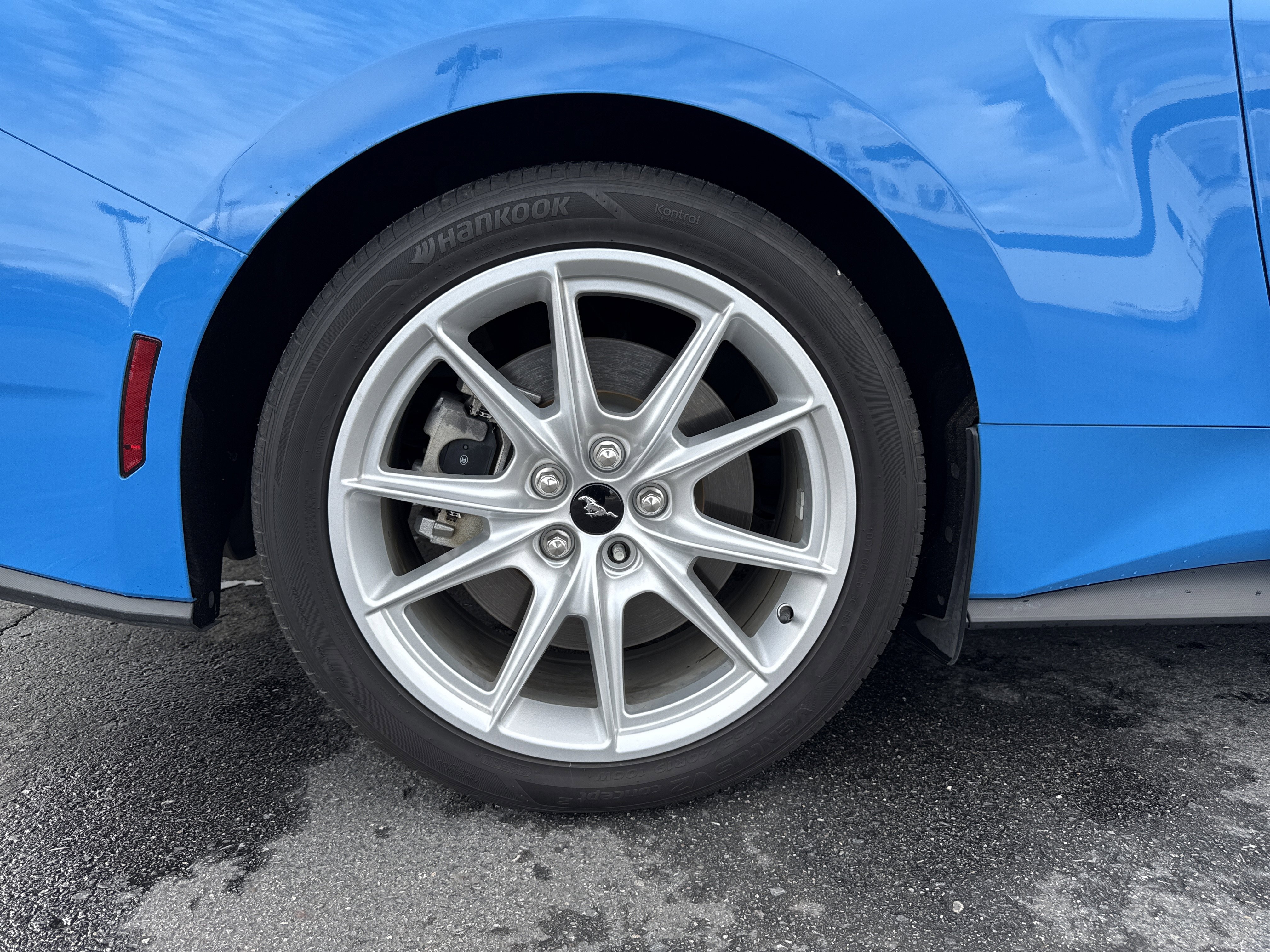 Used 2024 Ford Mustang GT Premium image 29