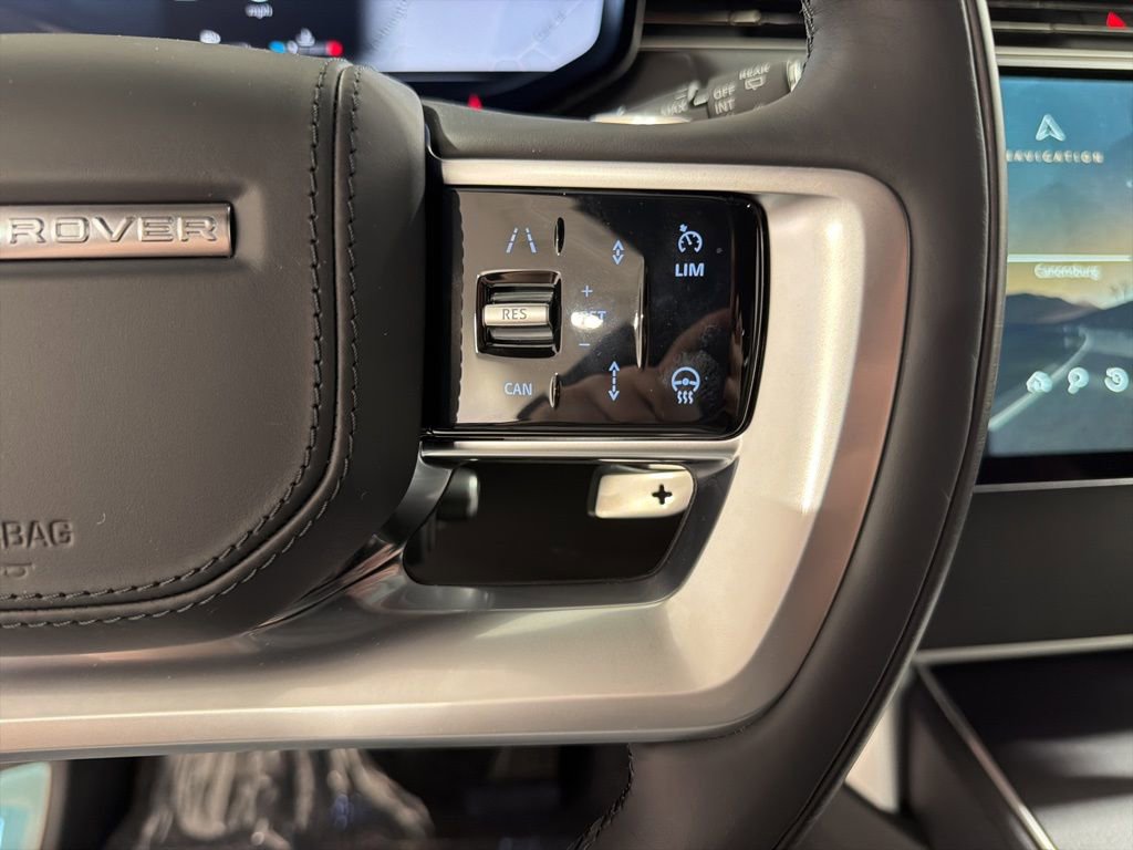 New 2026 Land Rover Range Rover SE AWD/4WD image 13