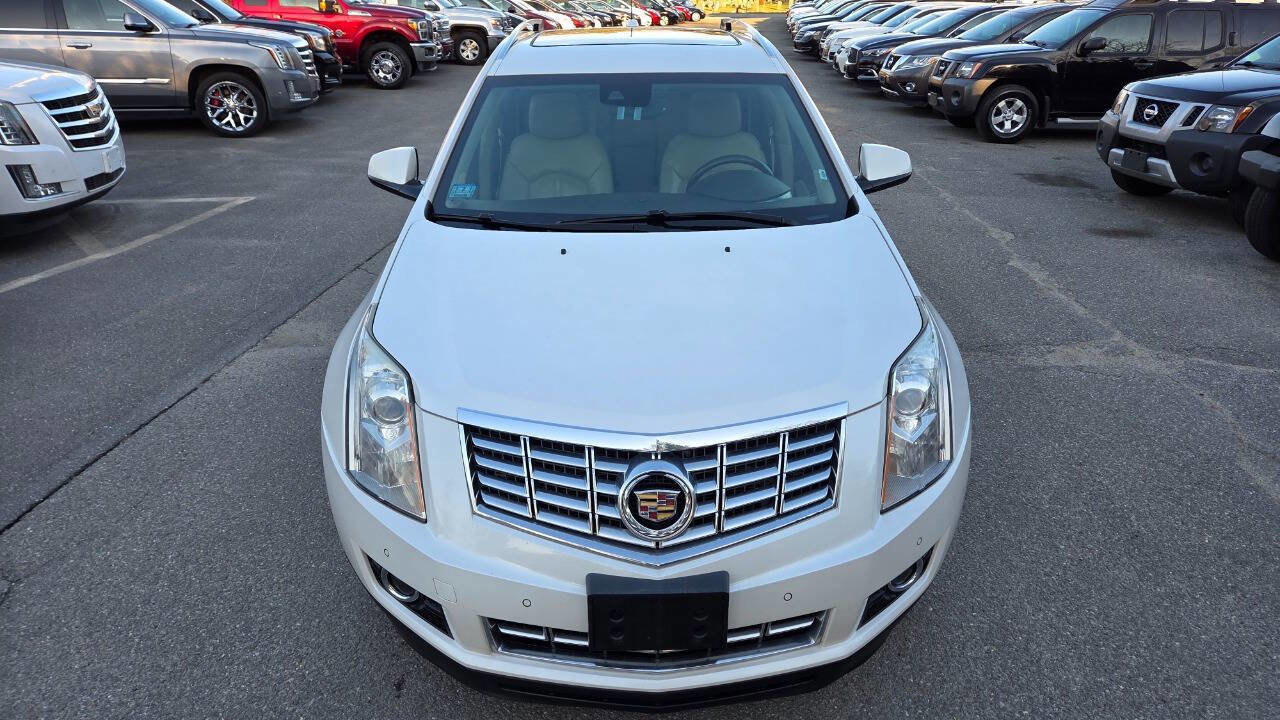 Used 2015 Cadillac SRX Premium AWD/4WD image 2