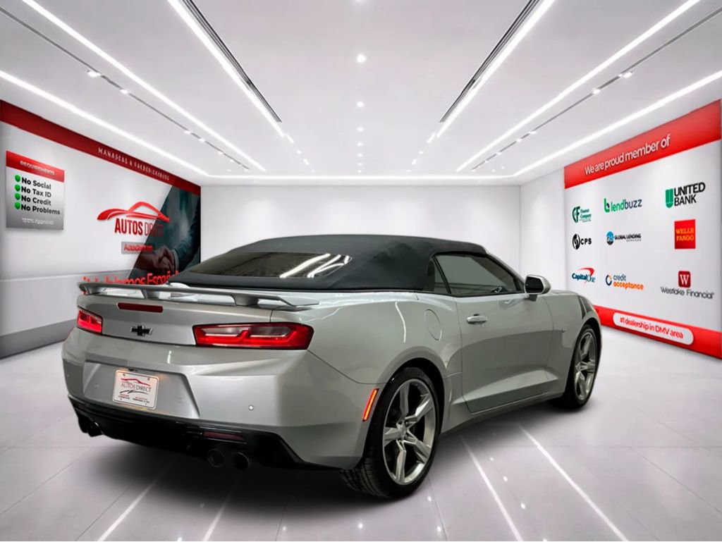 Used 2016 Chevrolet Camaro SS image 8