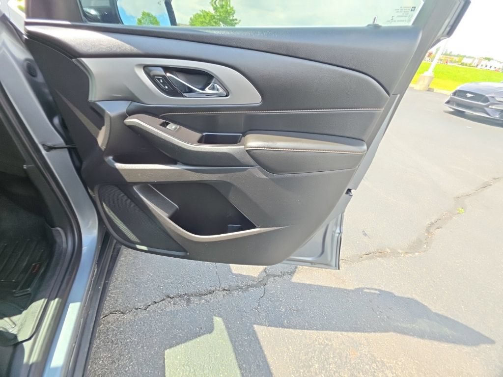 Used 2019 Chevrolet Traverse LT AWD/4WD image 31