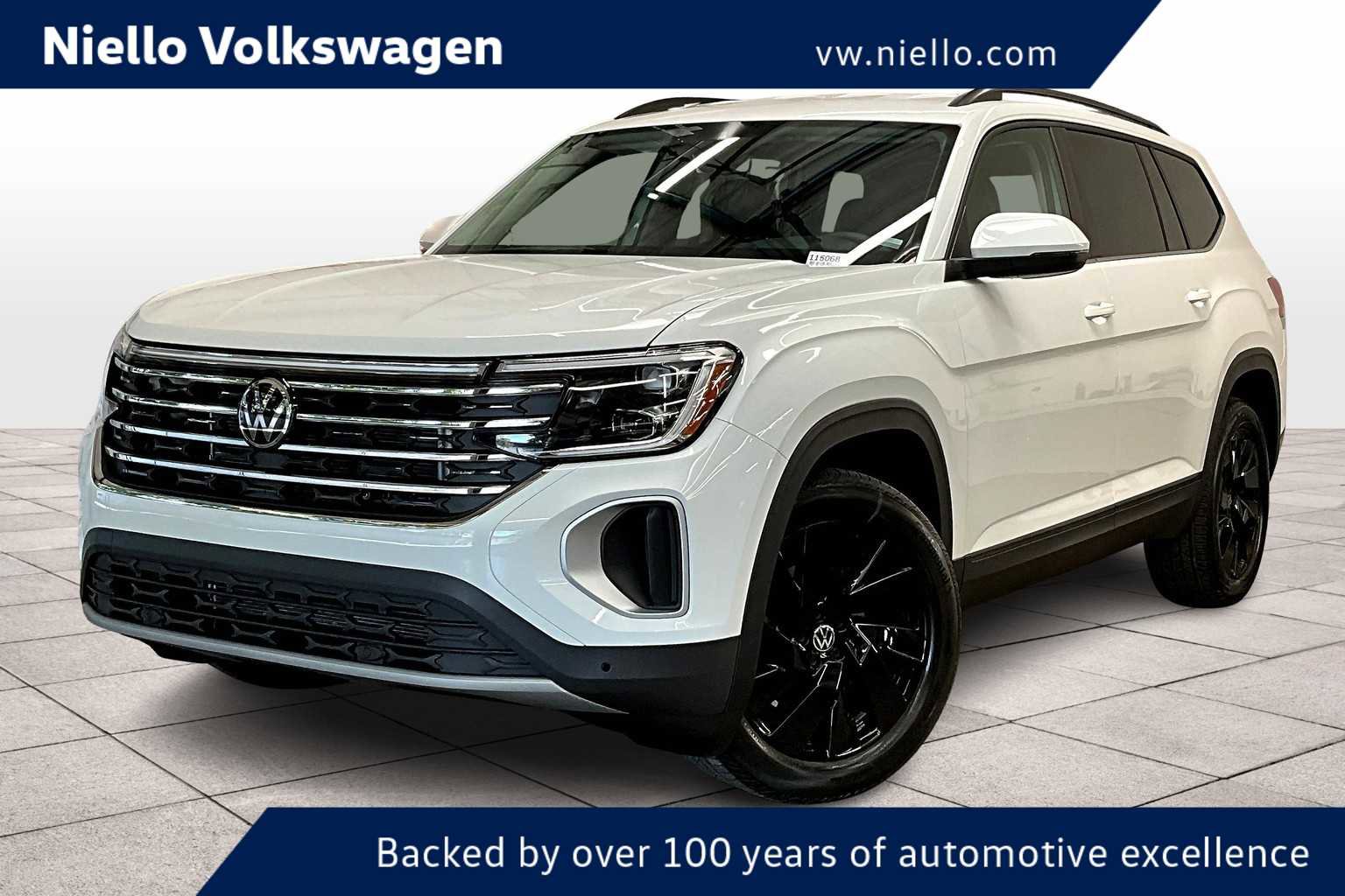 New 2025 Volkswagen Atlas SE image 1