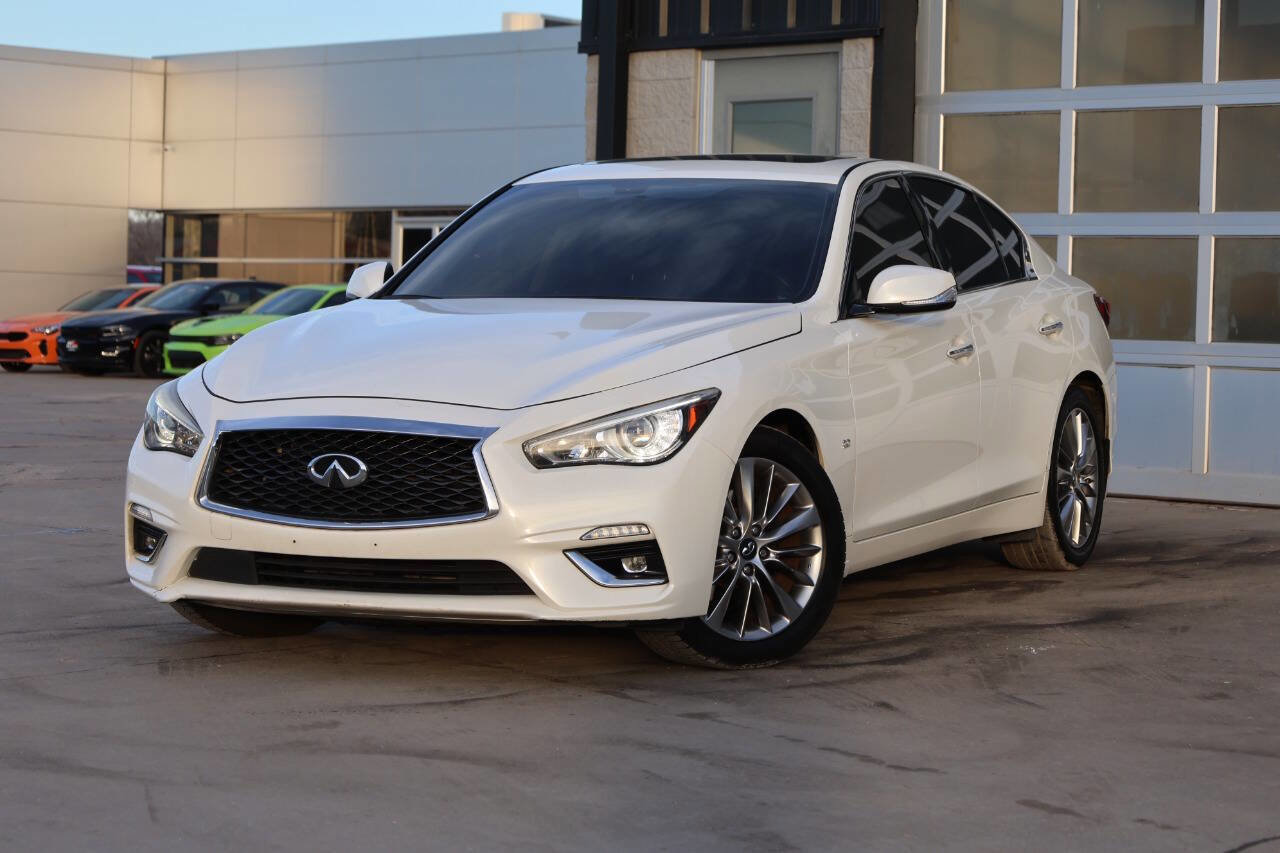 Used 2019 INFINITI Q50 Luxe w/ Essential Package (3.0T Luxe) image 3