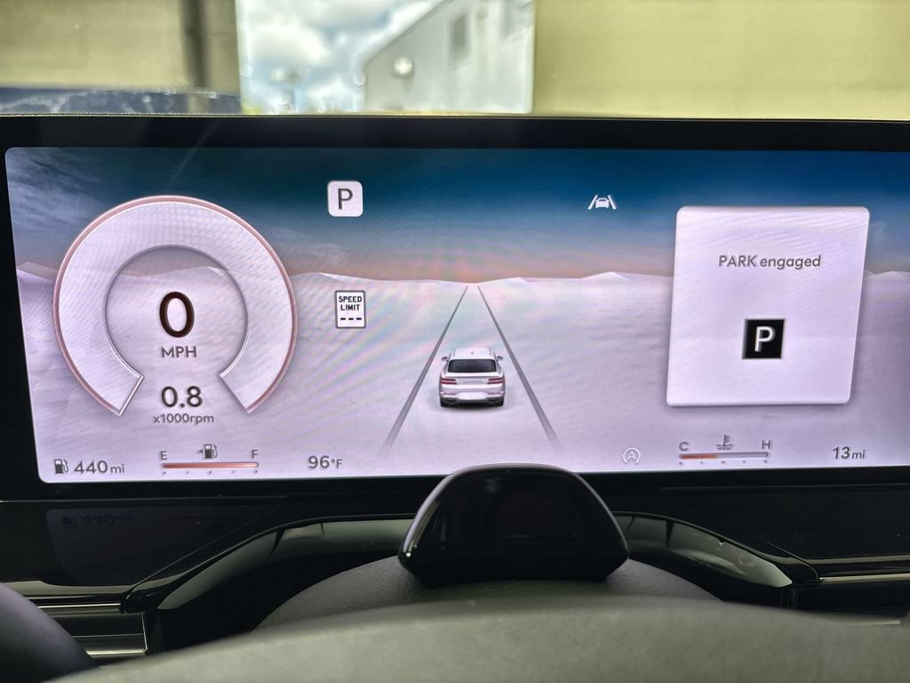 New 2026 Genesis GV80 2.5T RWD image 10