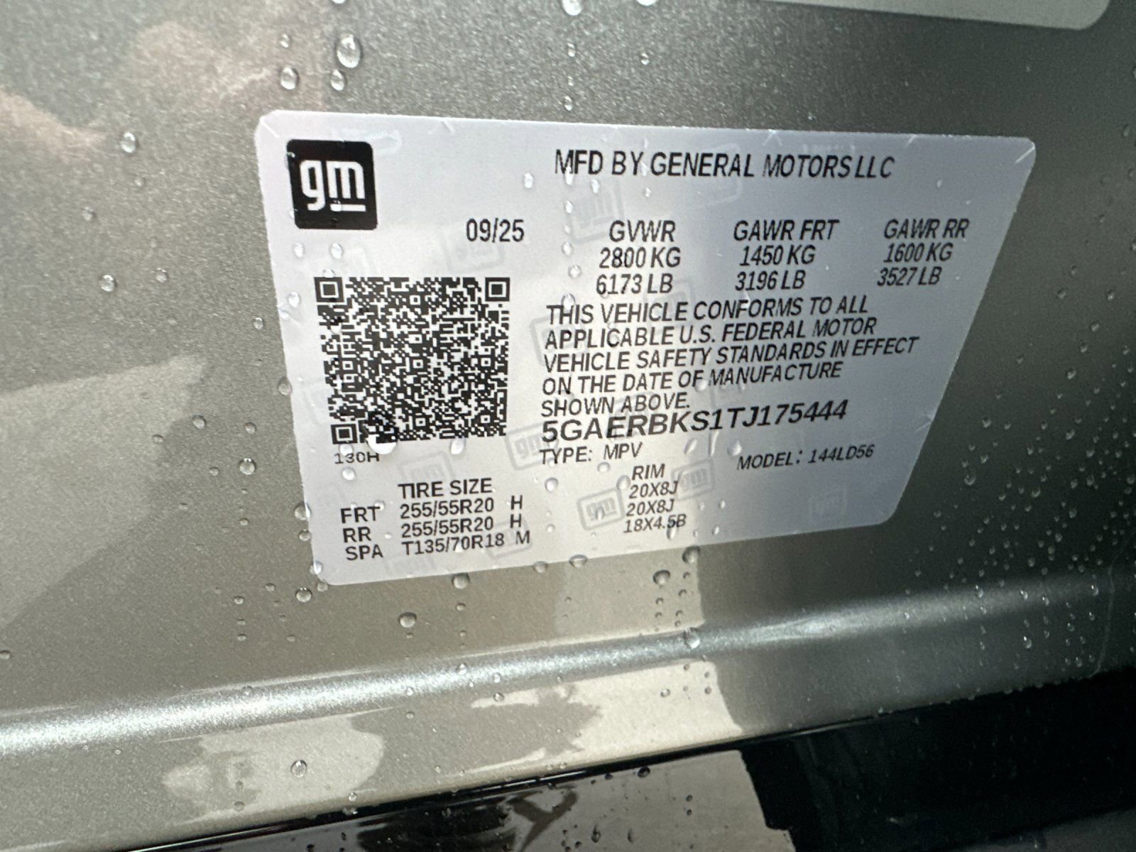 New 2026 Buick Enclave Sport Touring w/ Power Package FWD image 30