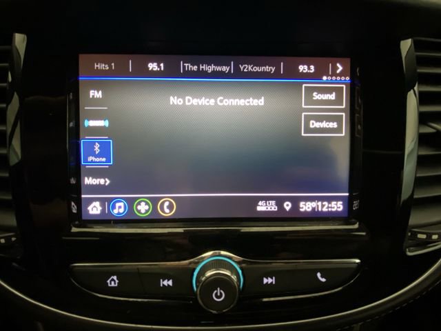 Used 2020 Chevrolet Trax LT FWD image 16