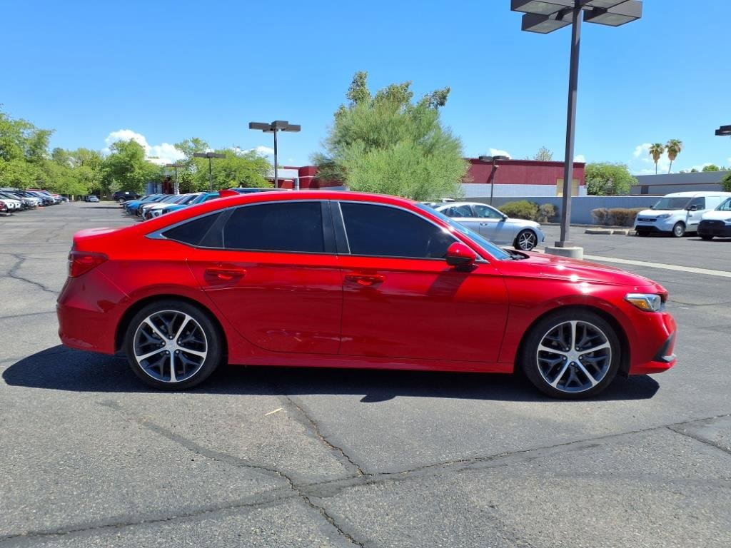 Used 2024 Honda Civic Touring image 3