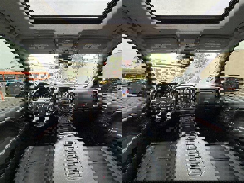 Used 2017 GMC Sierra 2500 SLT w/ Driver Alert Package image 40