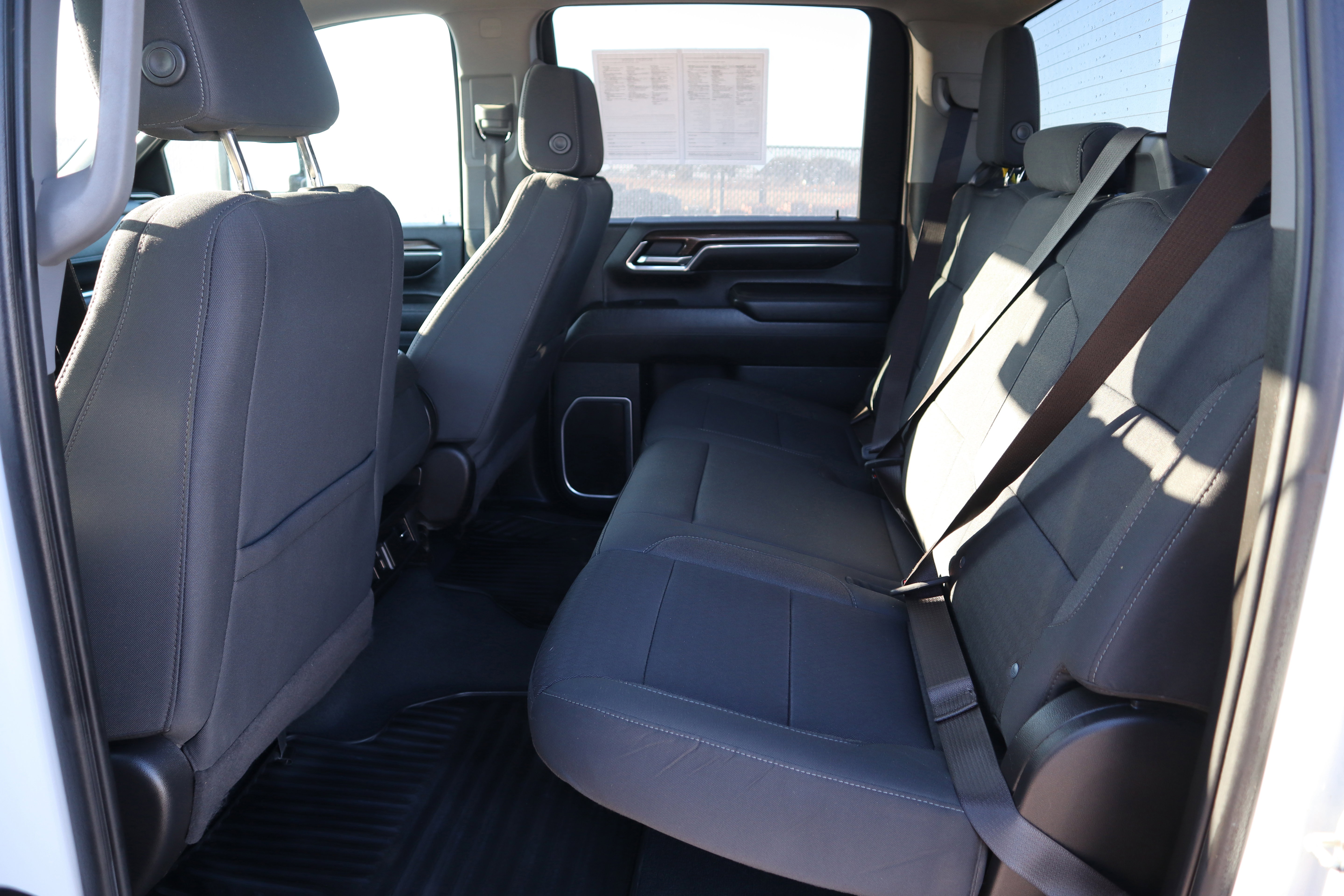 Used 2024 Chevrolet Silverado 3500 LT w/ Convenience Package image 16