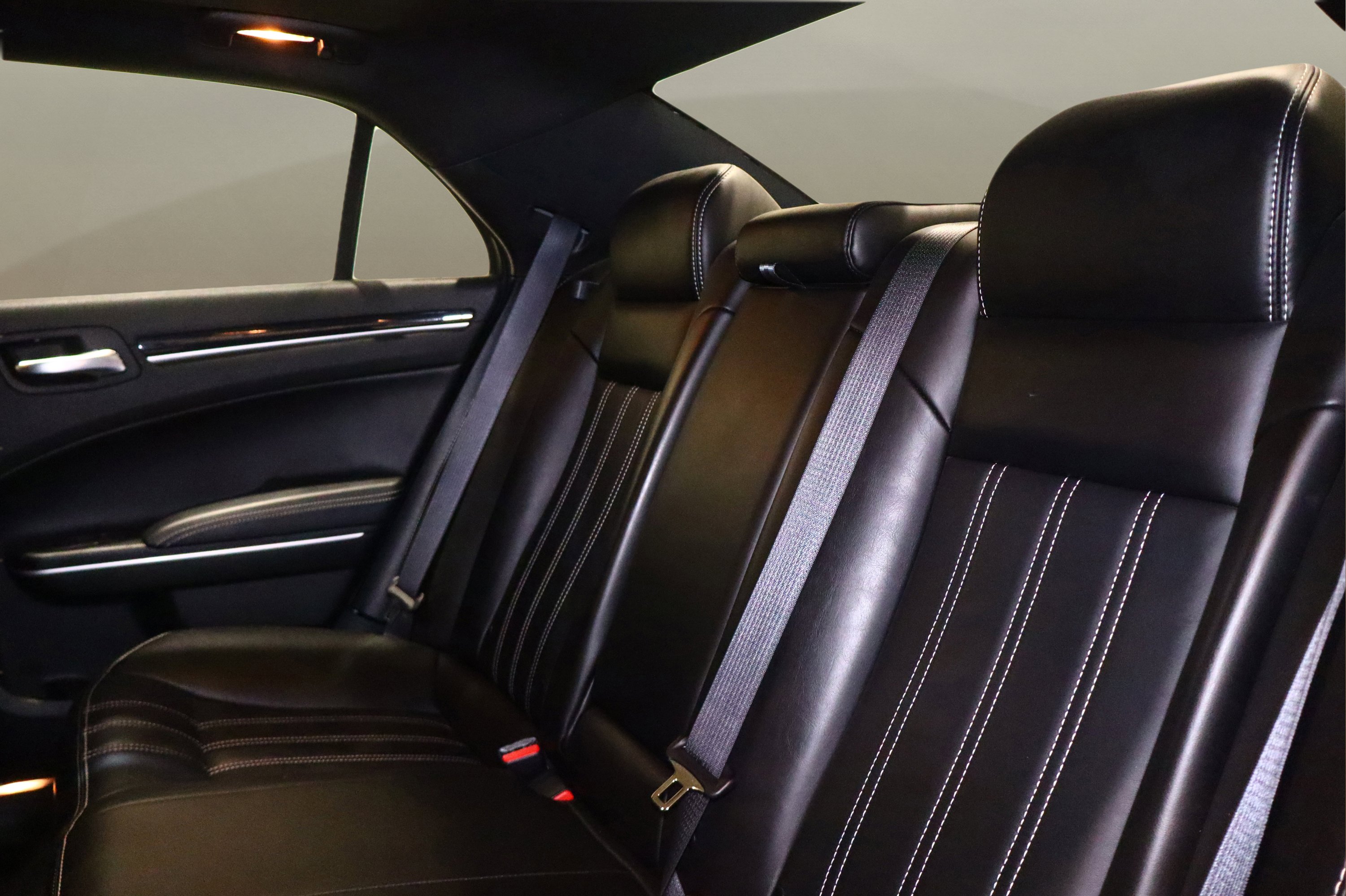 Used 2023 Chrysler 300 S image 16