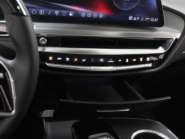 New 2026 Cadillac Lyriq V image 15