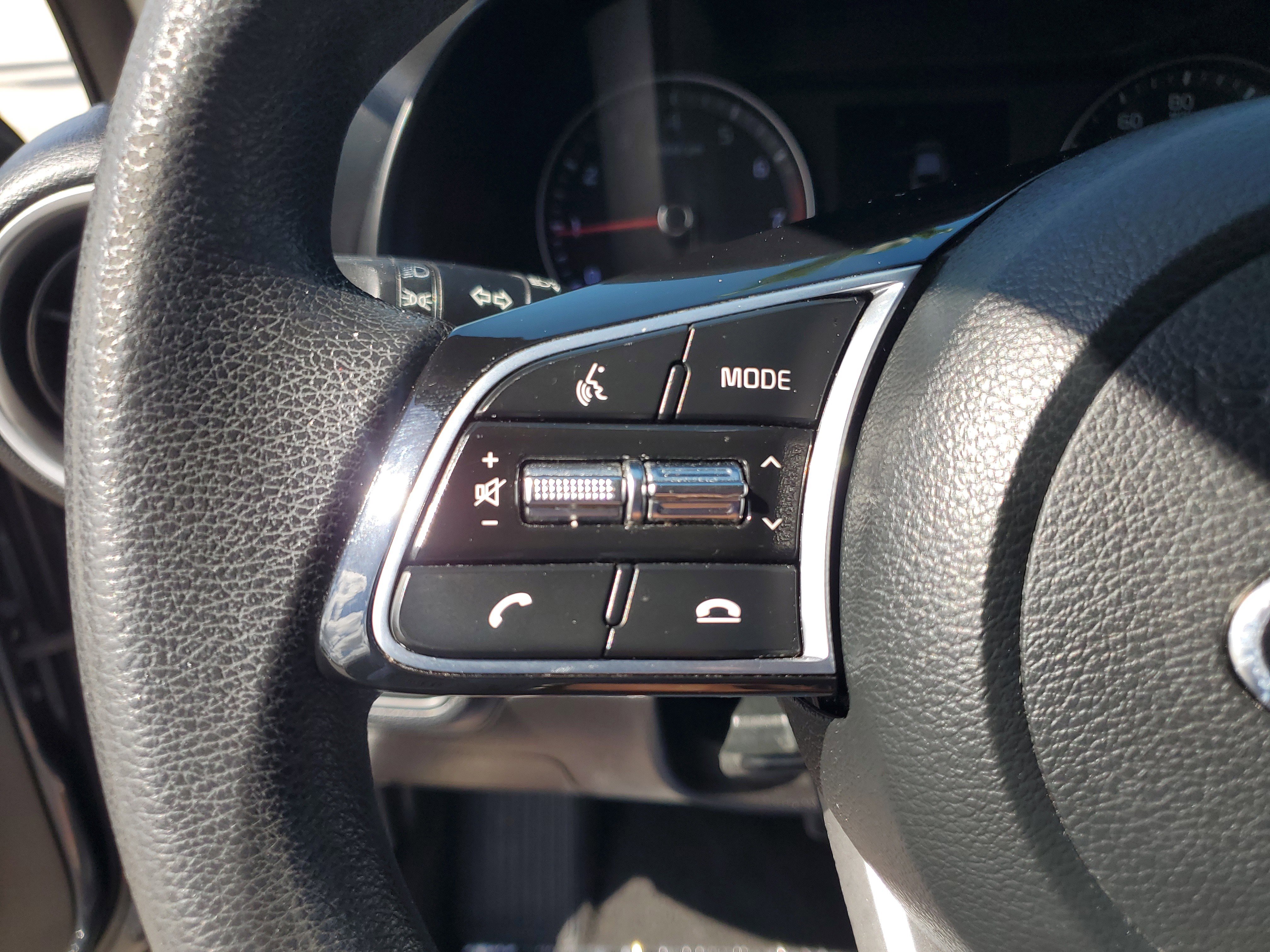 Used 2019 Kia Forte LXS image 19