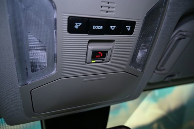 Used 2024 Toyota RAV4 XLE image 42