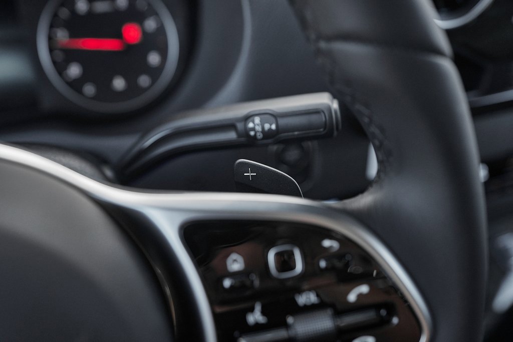 Used 2024 Mercedes-Benz Sprinter 3500 w/ Parking Package image 51