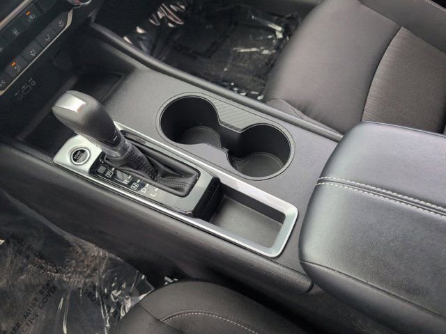 Used 2025 Nissan Altima 2.5 SV FWD image 23