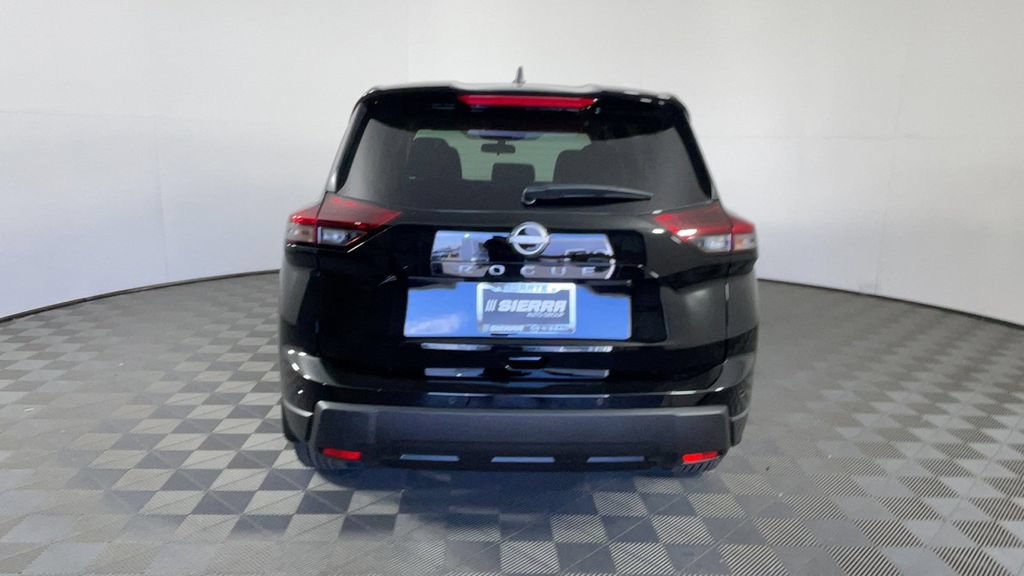Used 2025 Nissan Rogue S FWD image 5