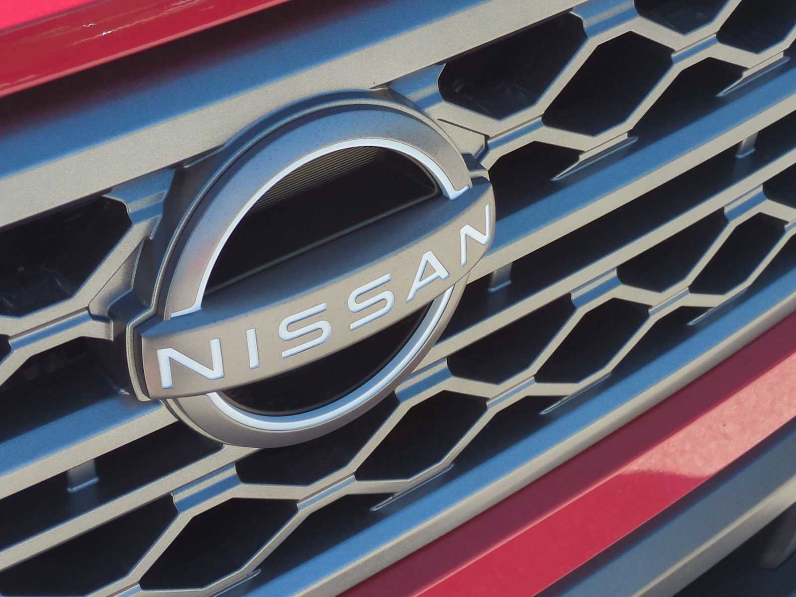 Used 2022 Nissan Frontier SV image 28