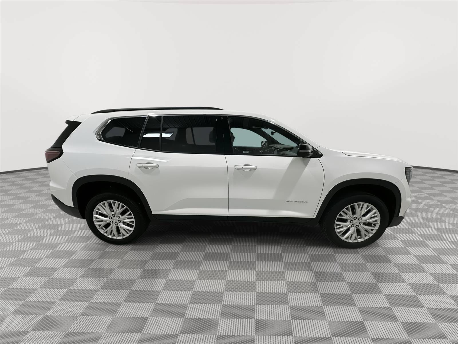 Used 2026 GMC Acadia Elevation w/ Elevation Premium Package AWD/4WD image 4