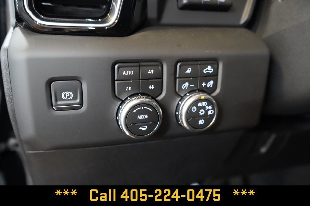 New 2026 GMC Sierra 2500 Denali w/ Denali Reserve Package AWD/4WD image 39