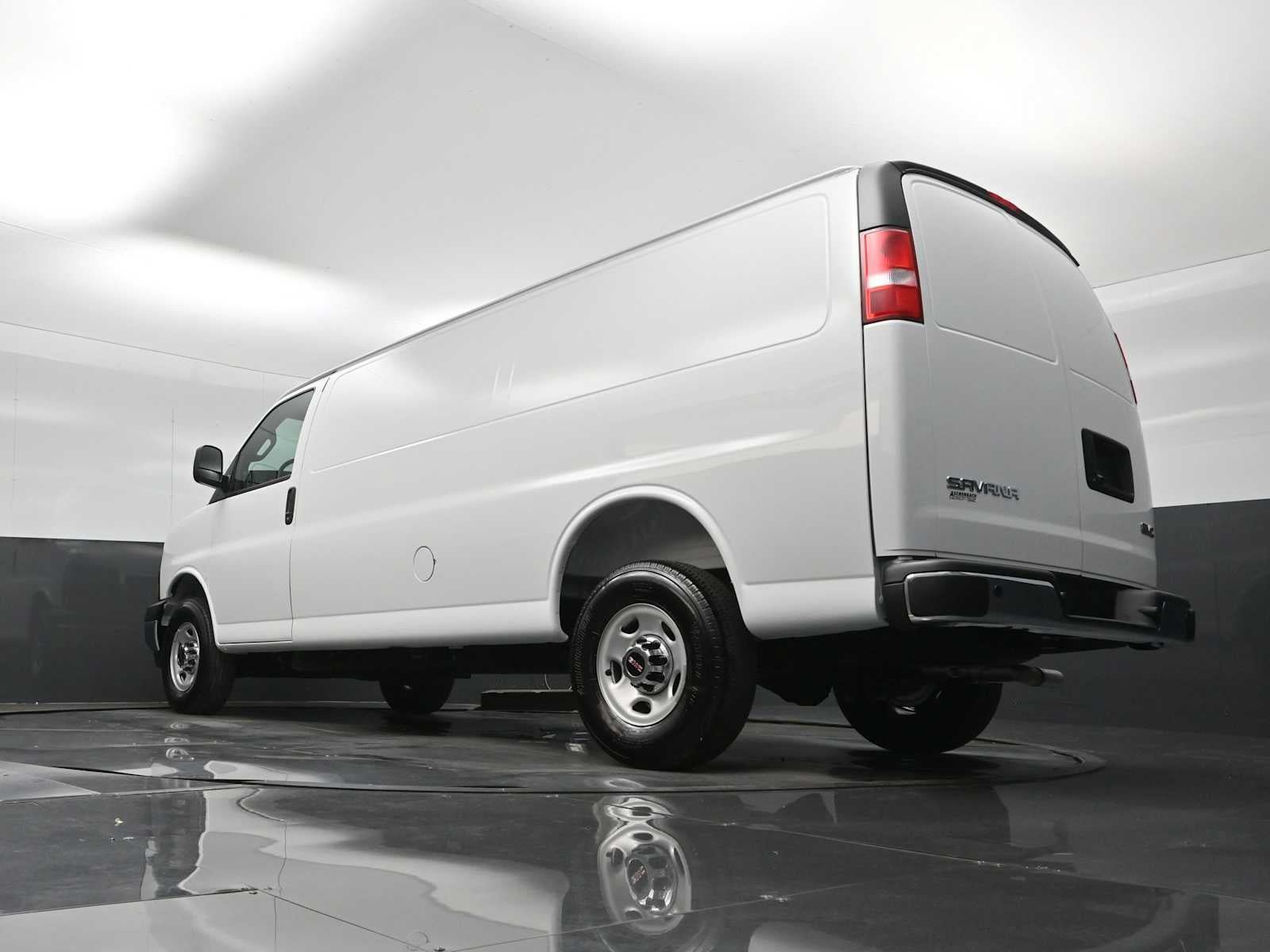 New 2026 GMC Savana 3500 Extended w/ Driver Convenience Package RWD image 35