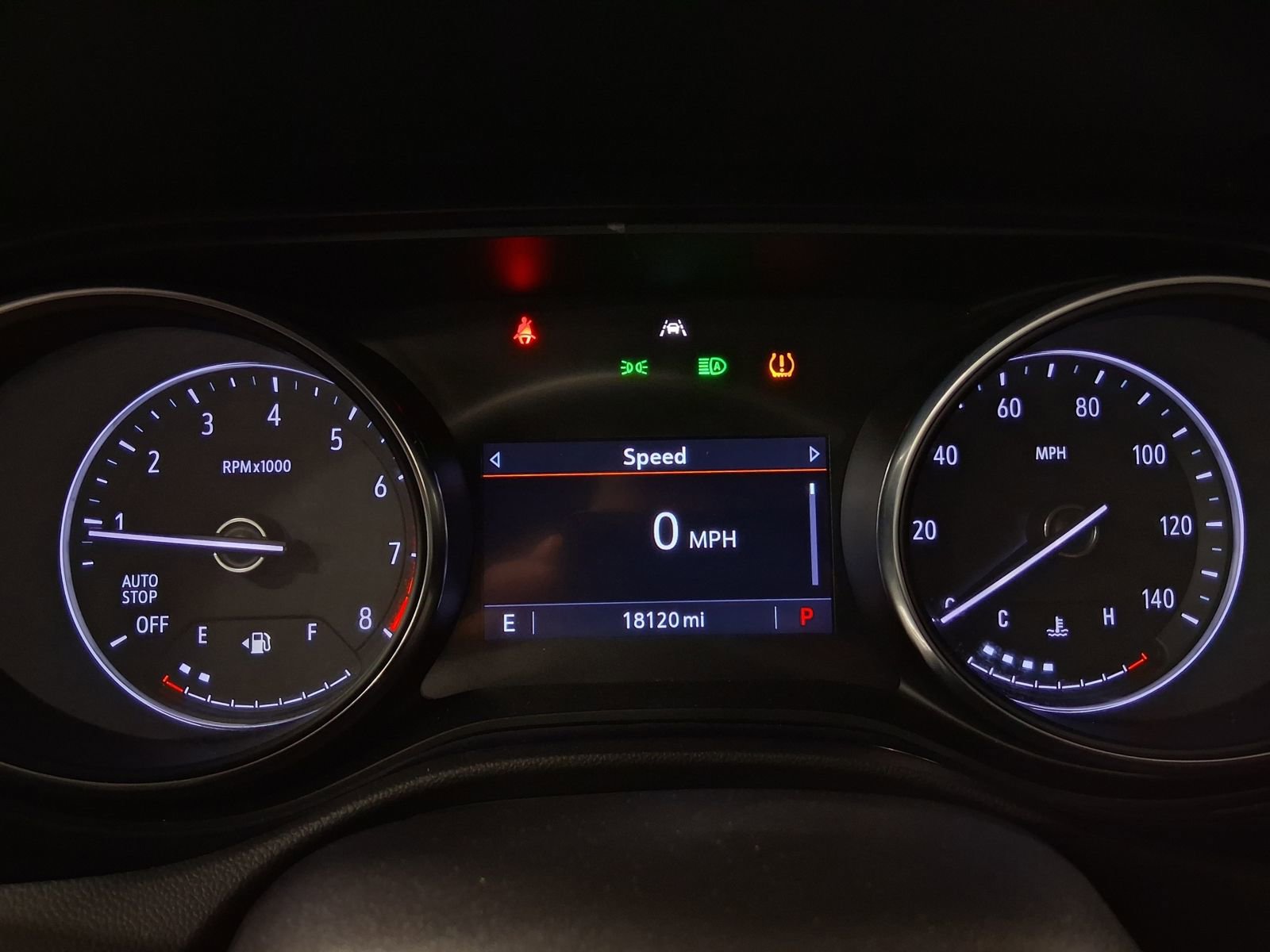 Used 2023 Buick Encore GX Essence w/ Experience Buick Package FWD image 7