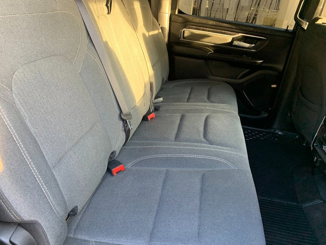 Used 2022 RAM 1500 Big Horn AWD/4WD image 16