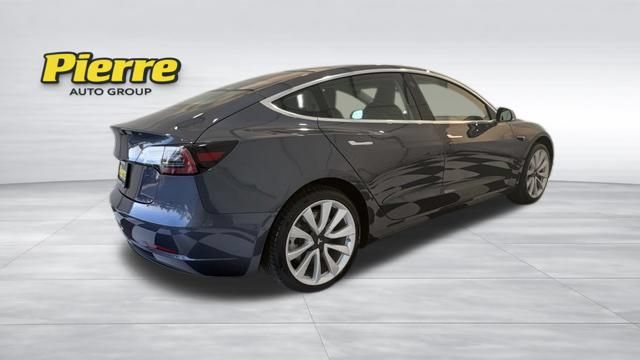 Used 2020 Tesla Model 3 Standard Range Plus RWD image 5