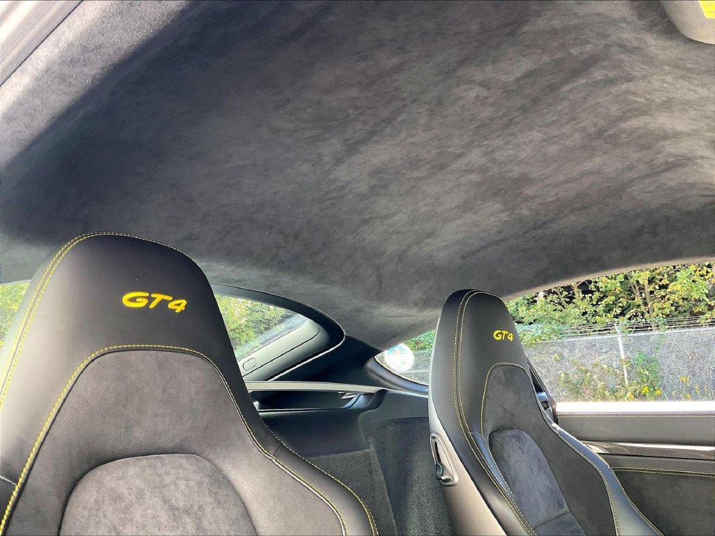 Certified 2021 Porsche 718 Cayman GT4 RWD image 25
