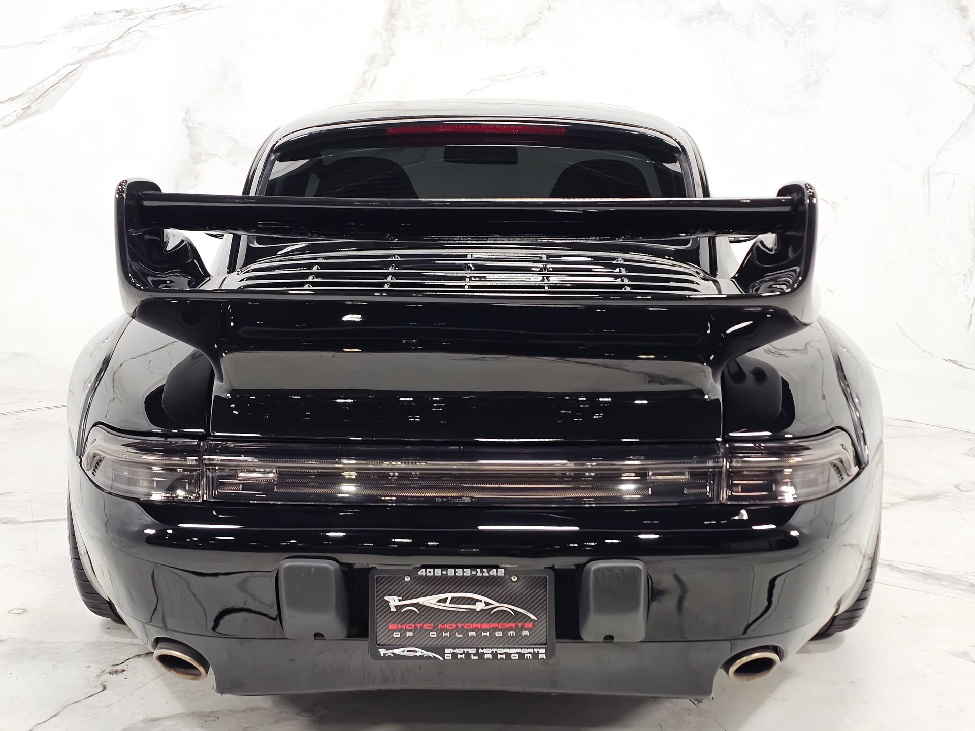 Used 1995 Porsche 911 Carrera RWD image 12