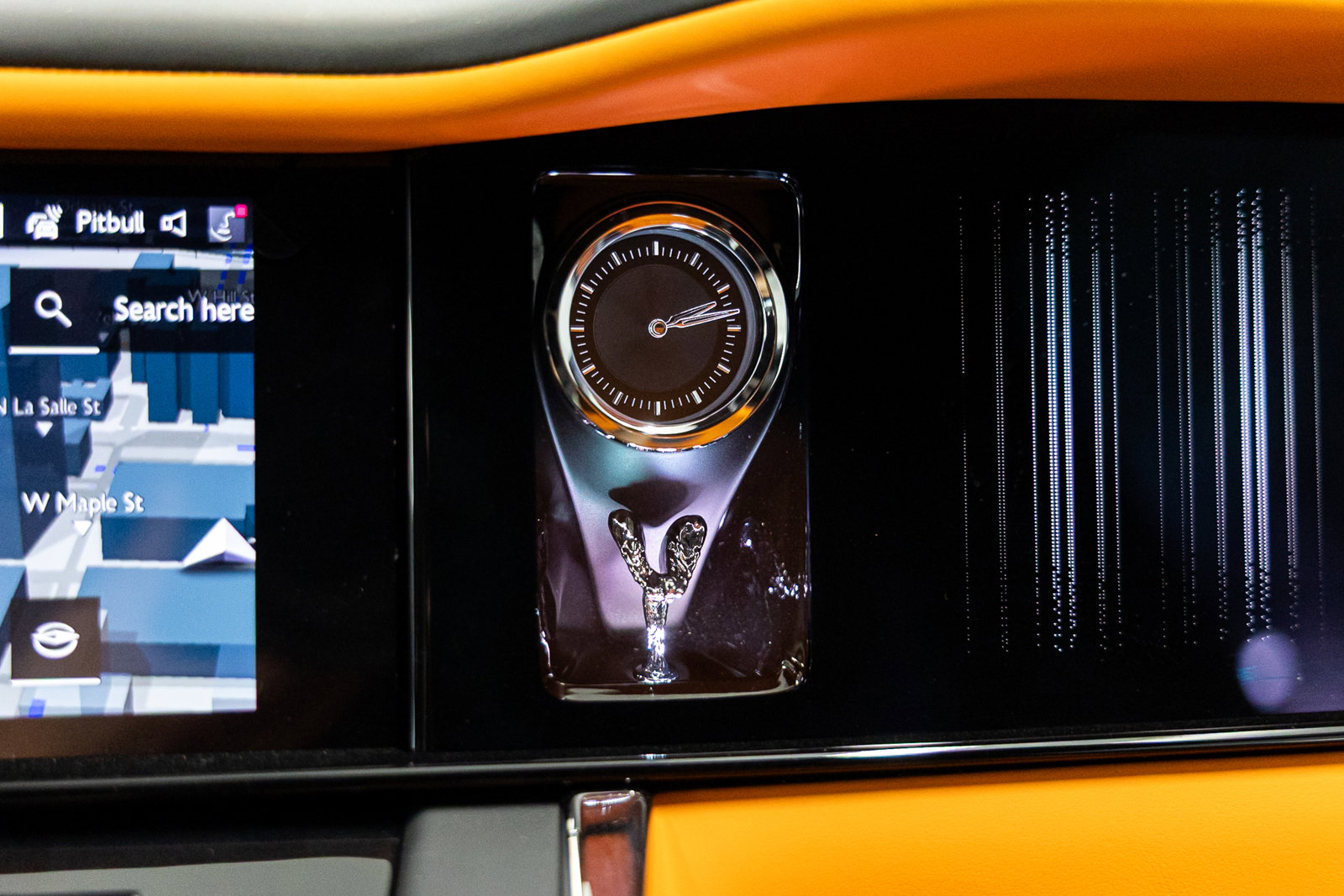 New 2026 Rolls-Royce Cullinan image 47