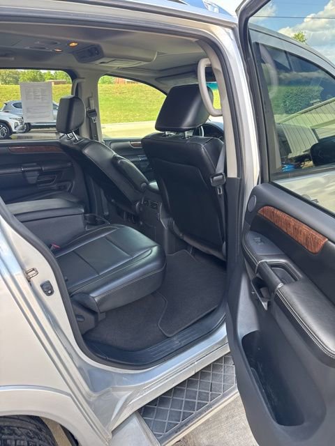 Used 2012 Nissan Armada Platinum RWD image 16