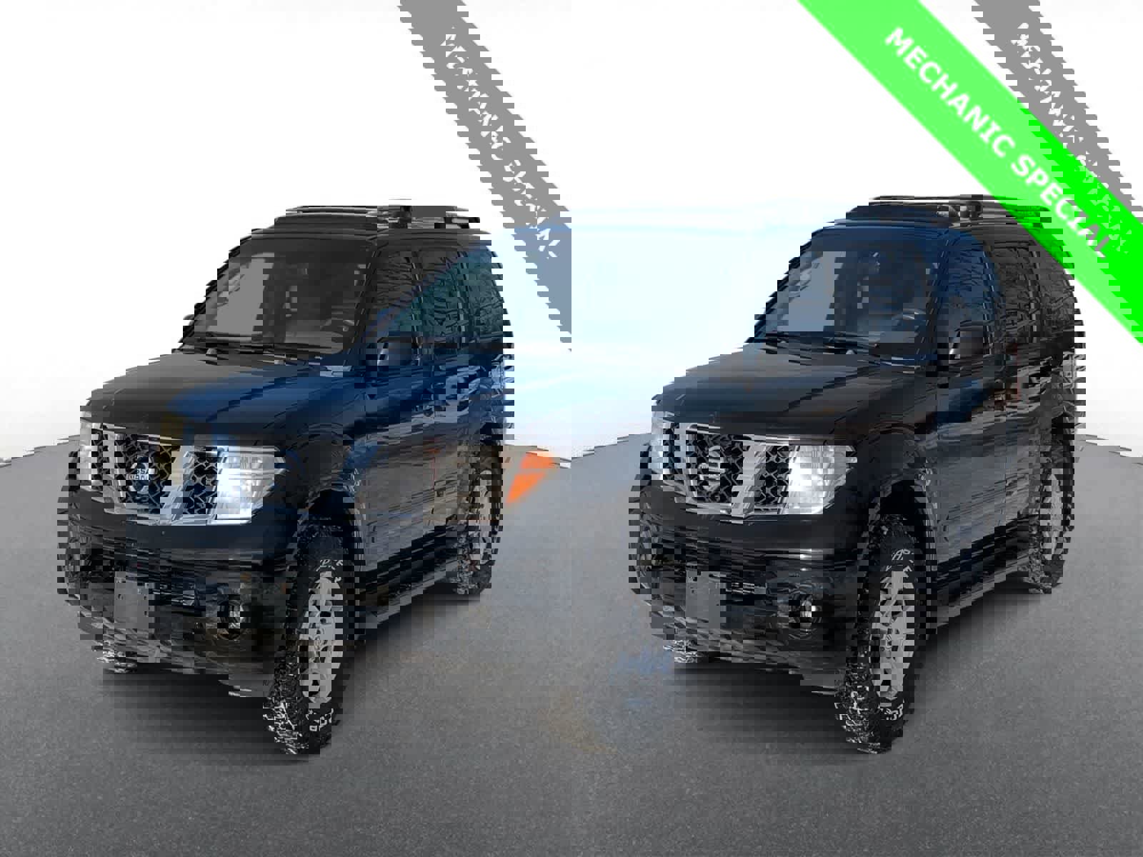 Used 2007 Nissan Pathfinder SE w/ SE Premium Pkg image 4