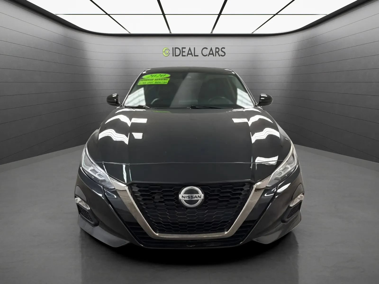 Used 2020 Nissan Altima 2.5 SR FWD image 2