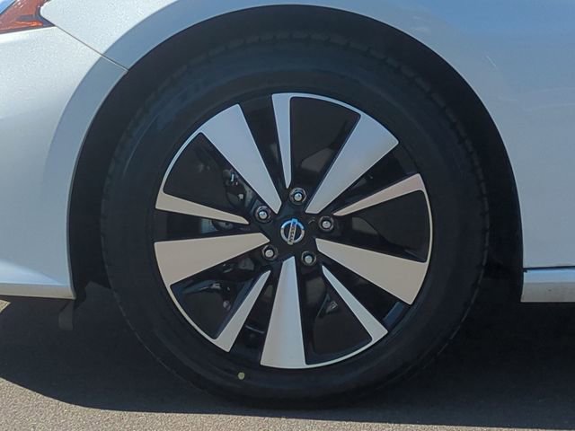 Used 2022 Nissan Altima 2.5 SV image 17